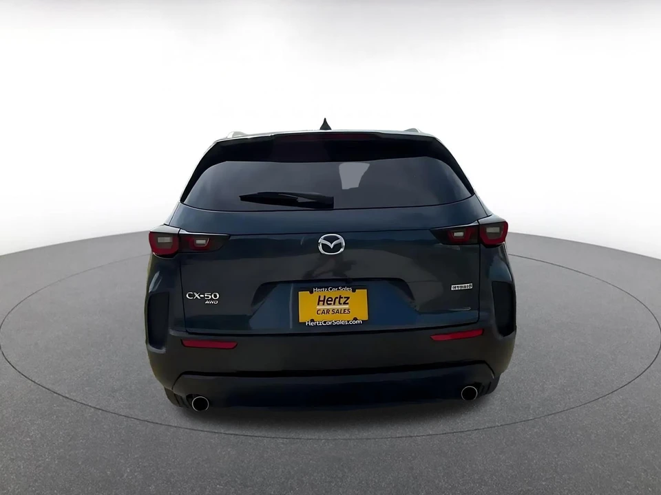 2025 Mazda CX-50 - Image 14 of 31