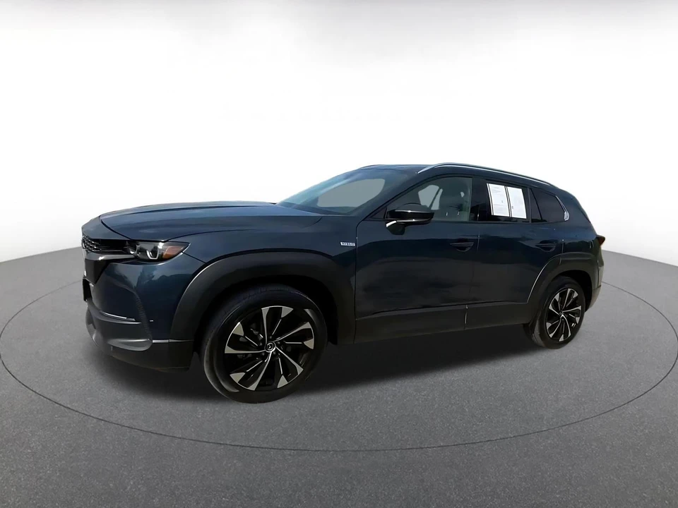 2025 Mazda CX-50 - Image 8 of 31