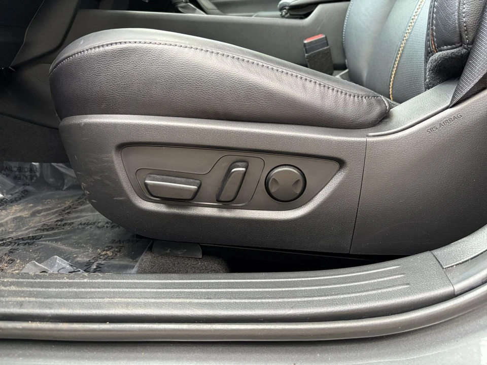 2025 Mazda CX-50 - Image 25 of 31