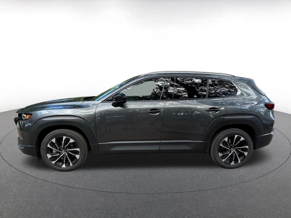2025 Mazda CX-50 - Image 4 of 10