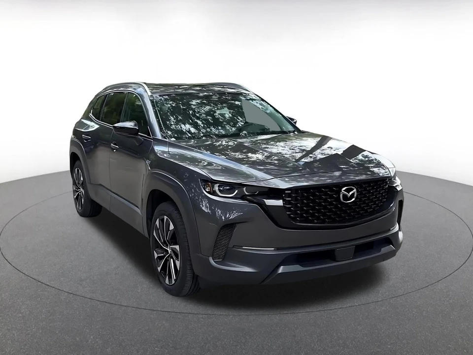 2025 Mazda CX-50 - Image 3 of 31