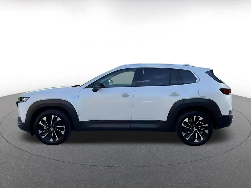 2025 Mazda CX-50 - Image 11 of 31