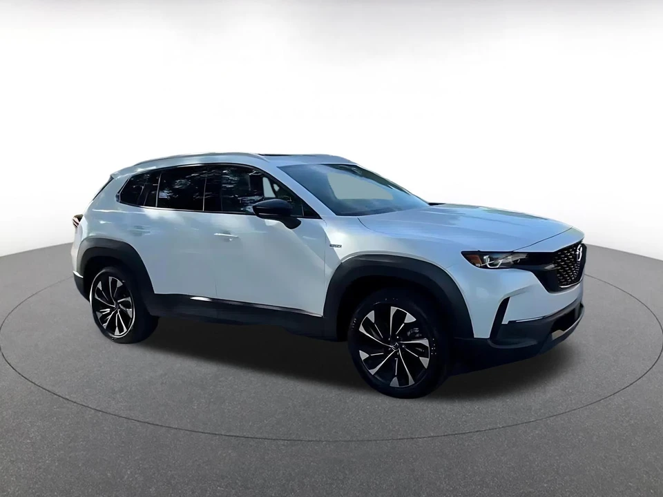 2025 Mazda CX-50 - Image 2 of 31