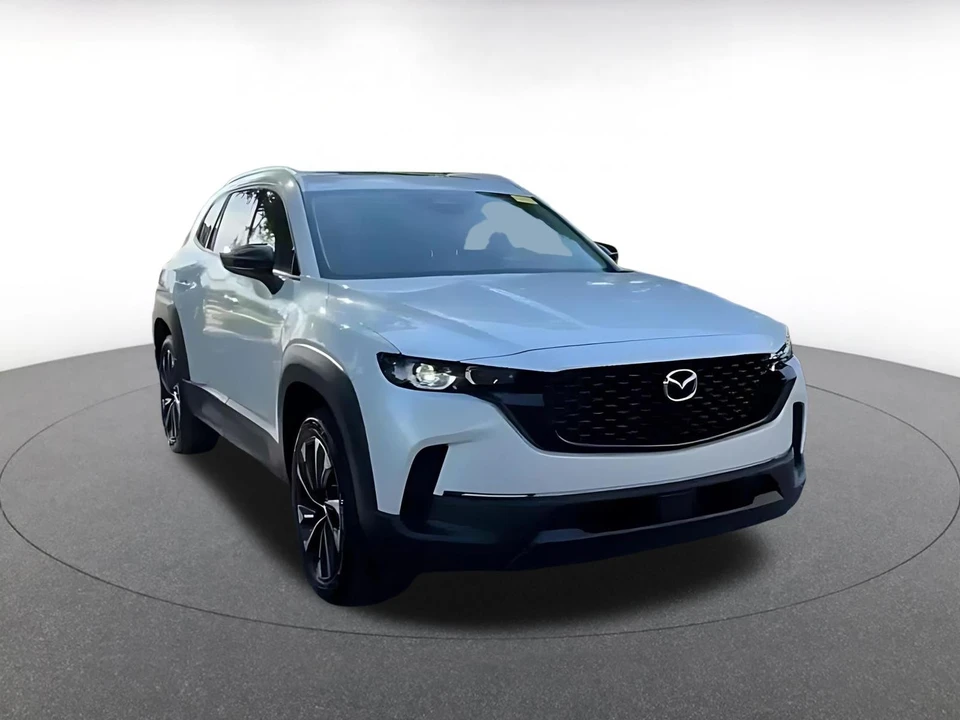 2025 Mazda CX-50 - Image 3 of 31