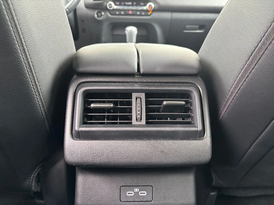 2025 Mazda CX-50 - Image 25 of 31