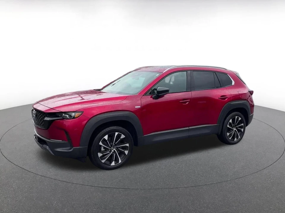 2025 Mazda CX-50 - Image 8 of 31