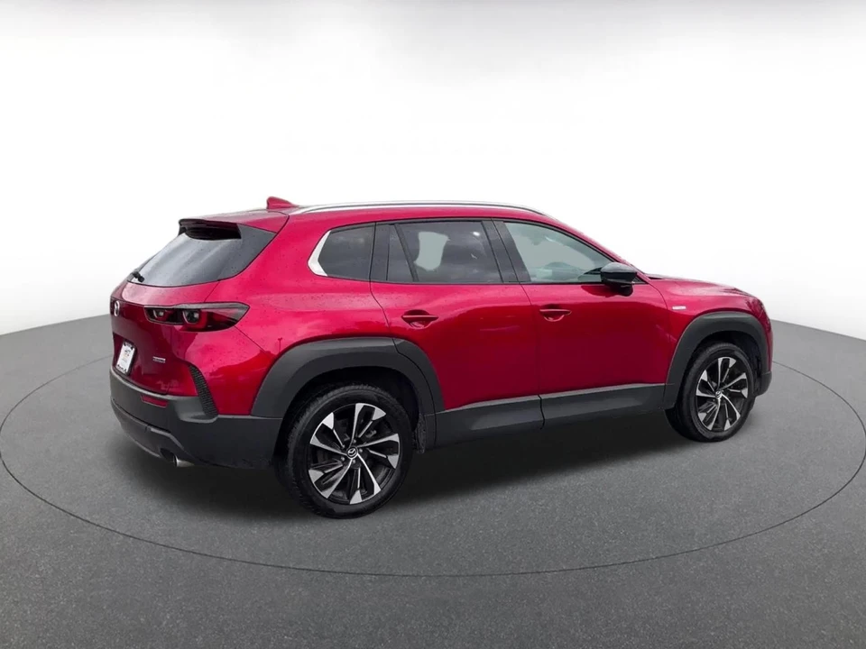 2025 Mazda CX-50 - Image 16 of 31