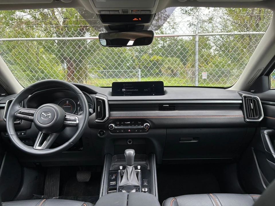 2025 Mazda CX-50 - Image 30 of 31