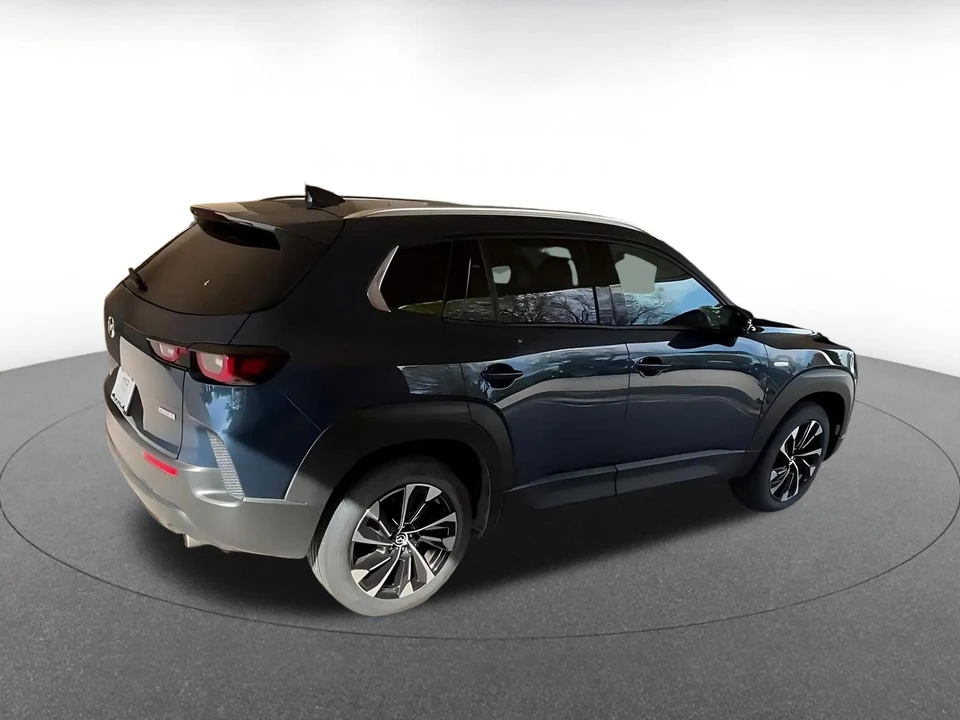 2025 Mazda CX-50 - Image 17 of 31