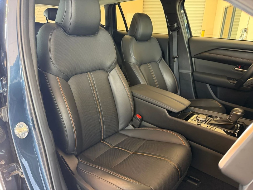 2025 Mazda CX-50 - Image 30 of 31