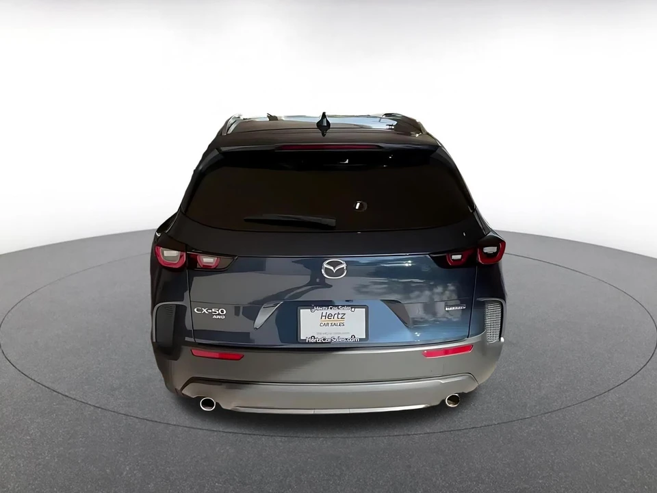 2025 Mazda CX-50 - Image 14 of 31