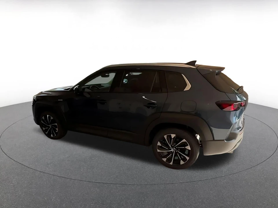 2025 Mazda CX-50 - Image 12 of 31