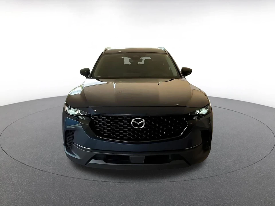 2025 Mazda CX-50 - Image 4 of 31
