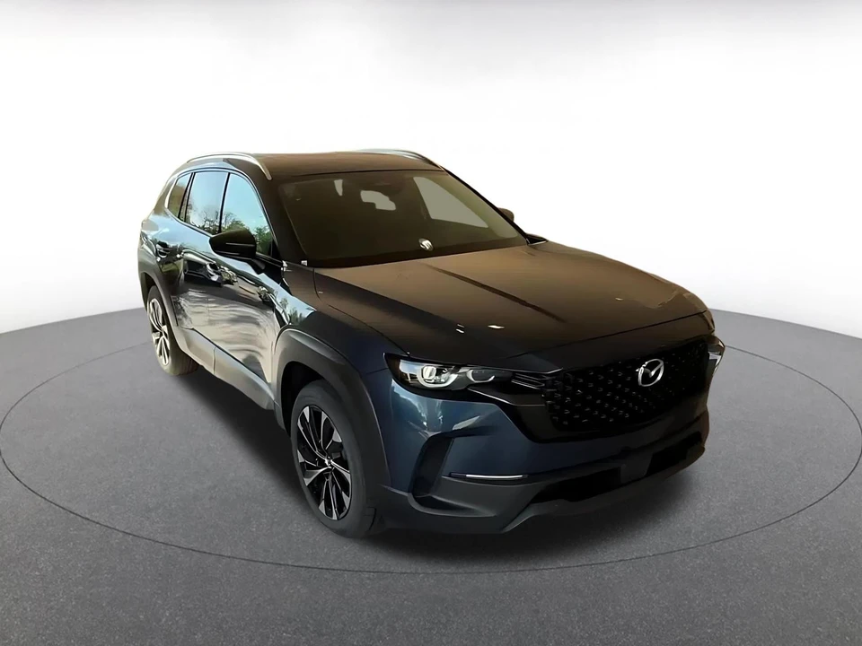 2025 Mazda CX-50 - Image 3 of 31