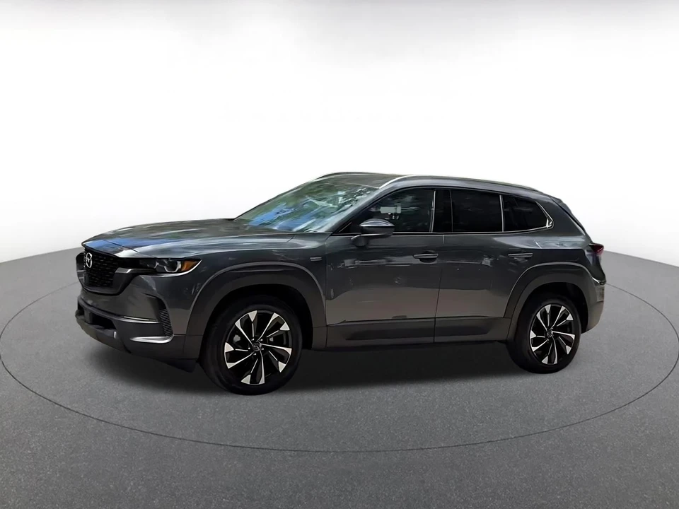 2025 Mazda CX-50 - Image 8 of 31