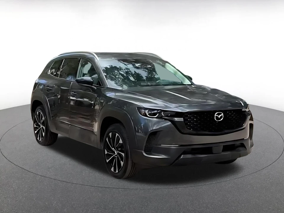 2025 Mazda CX-50 - Image 3 of 31