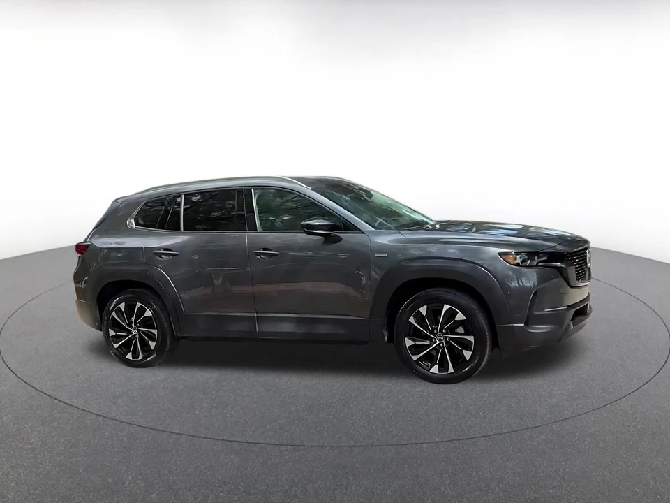 2025 Mazda CX-50 - Image 2 of 31