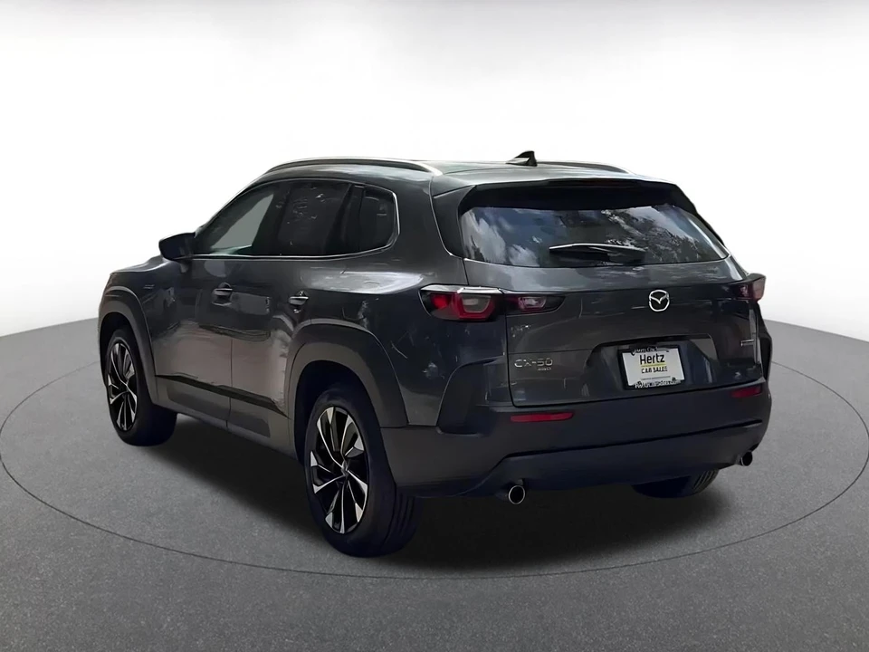 2025 Mazda CX-50 - Image 12 of 31