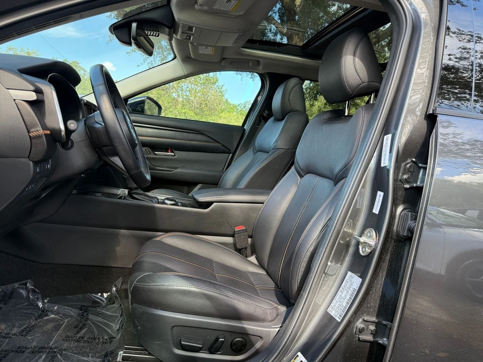 2025 Mazda CX-50 - Image 27 of 31