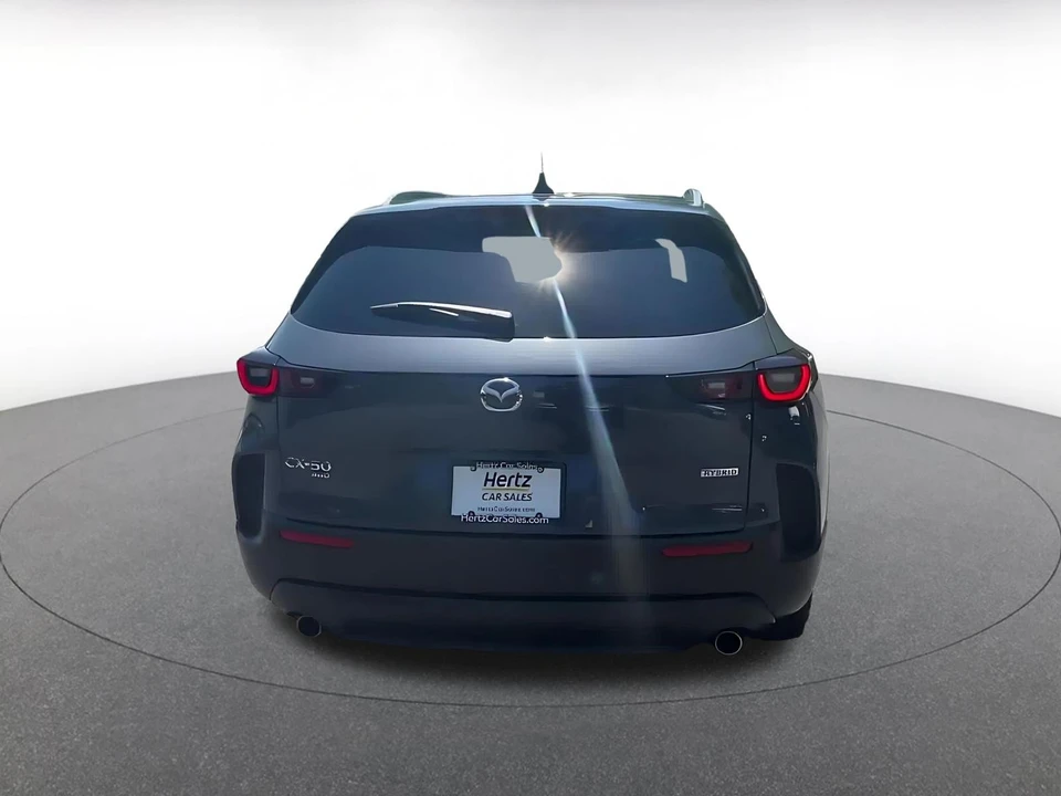 2025 Mazda CX-50 - Image 12 of 31