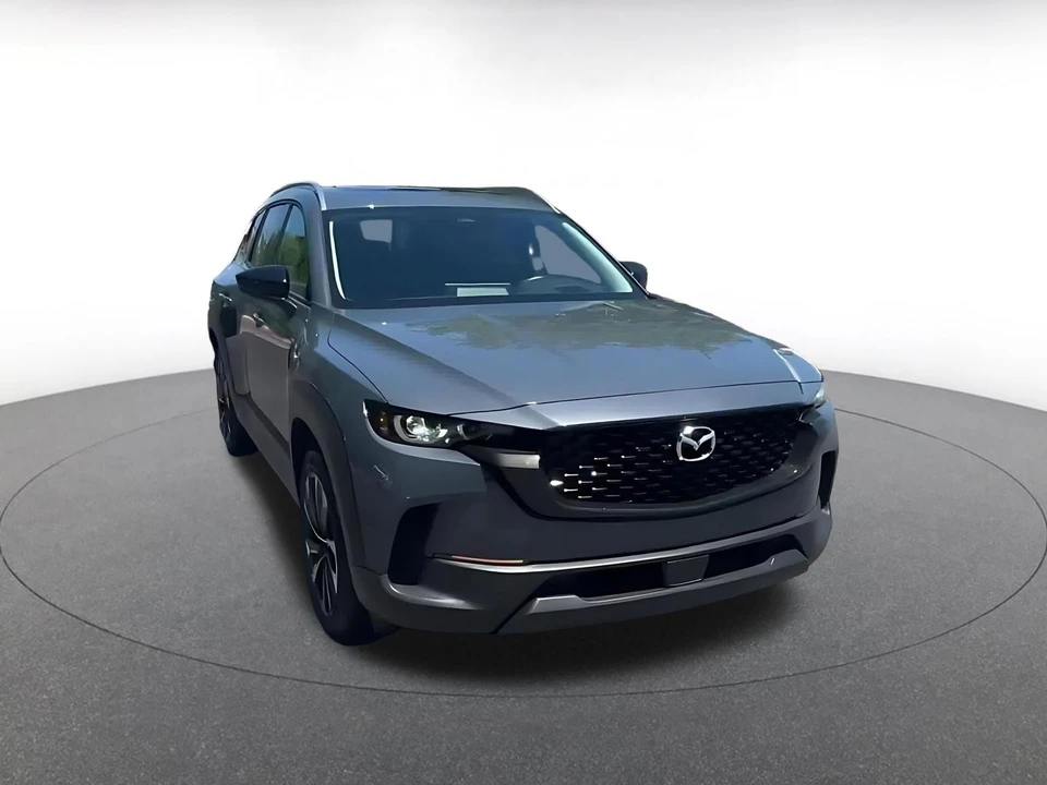 2025 Mazda CX-50 - Image 3 of 31