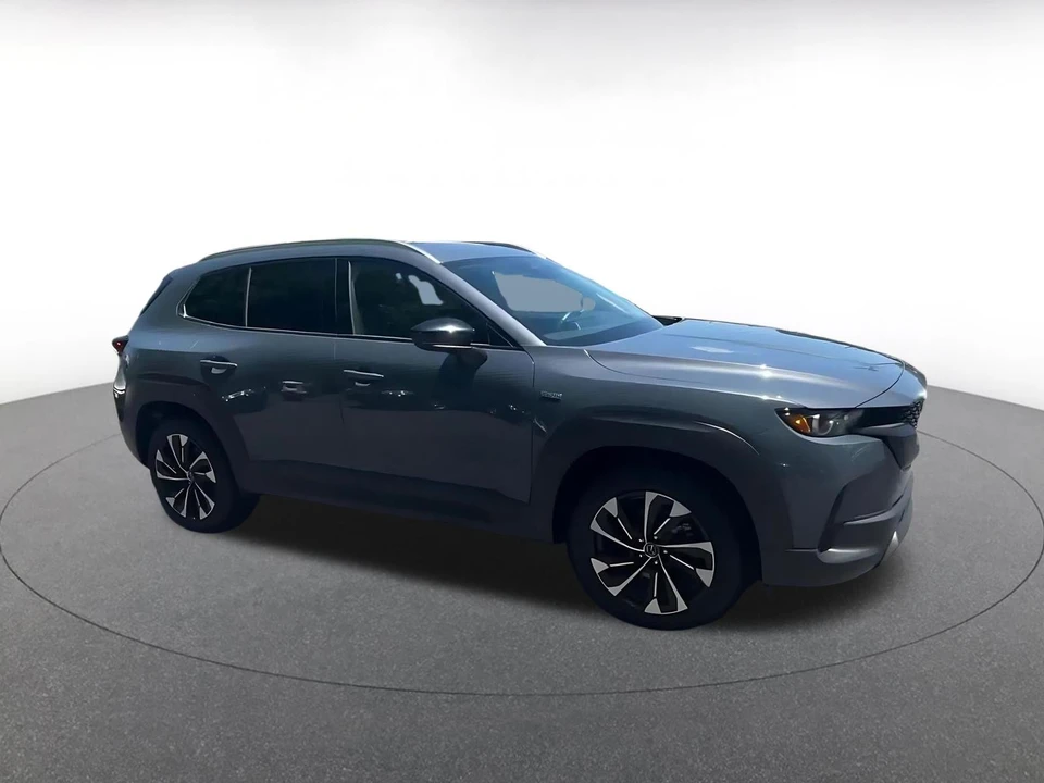 2025 Mazda CX-50 - Image 2 of 31