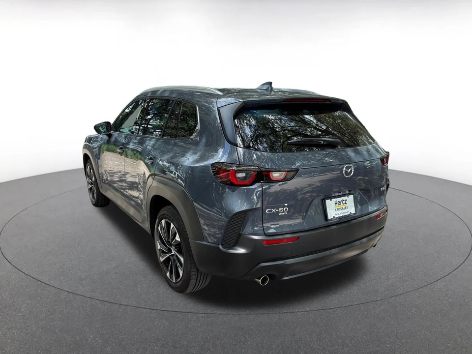 2025 Mazda CX-50 - Image 11 of 25