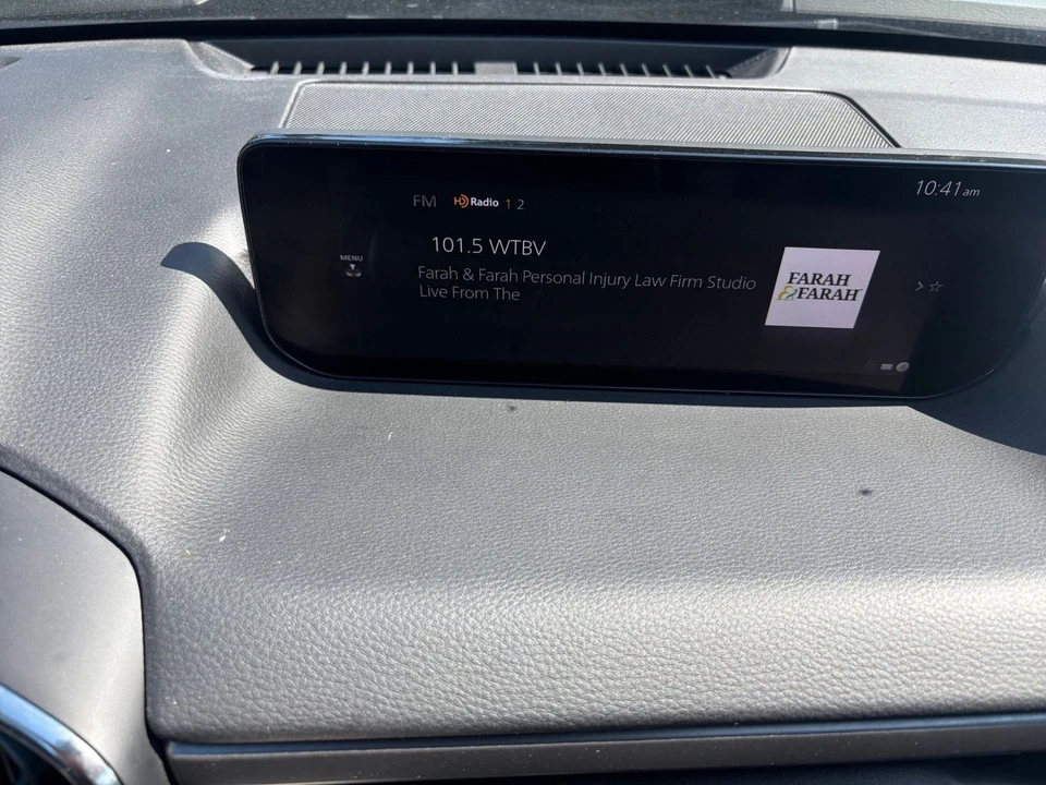 2025 Mazda CX-50 - Image 14 of 31