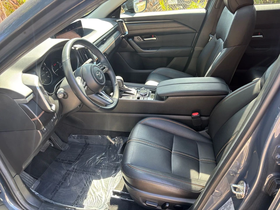 2025 Mazda CX-50 - Image 27 of 31
