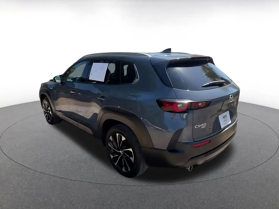 2025 Mazda CX-50 - Image 12 of 31