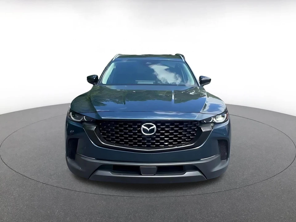 2025 Mazda CX-50 - Image 4 of 31