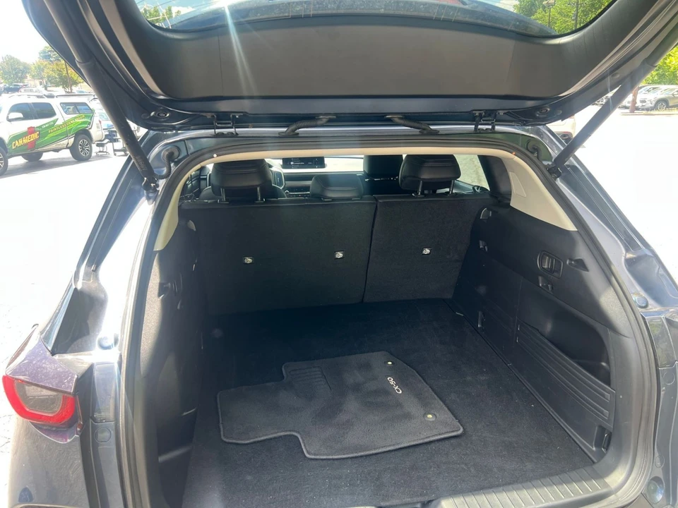 2025 Mazda CX-50 - Image 27 of 31