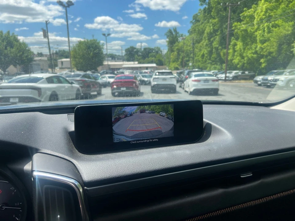 2025 Mazda CX-50 - Image 25 of 31