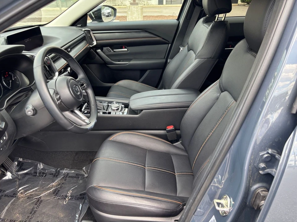 2025 Mazda CX-50 - Image 23 of 31