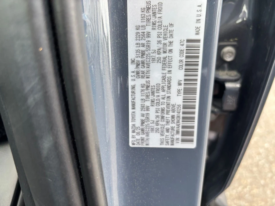 2025 Mazda CX-50 - Image 28 of 31