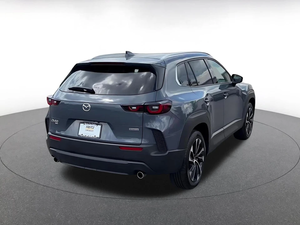2025 Mazda CX-50 - Image 11 of 31