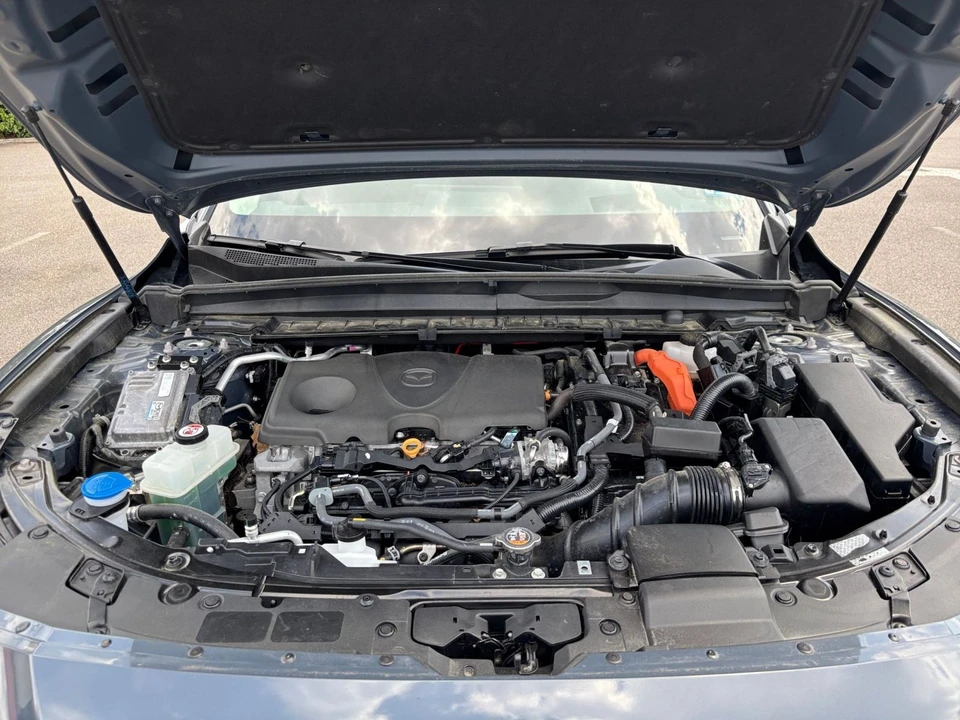 2025 Mazda CX-50 - Image 29 of 31