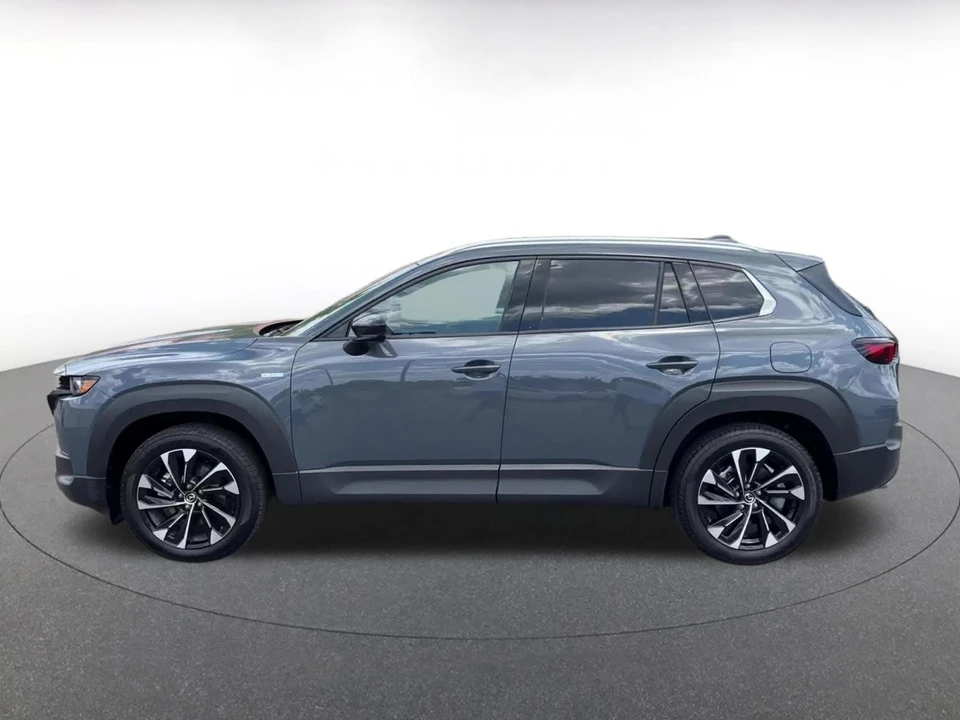 2025 Mazda CX-50 - Image 8 of 31
