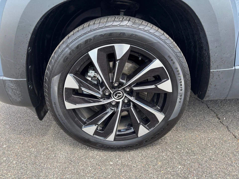 2025 Mazda CX-50 - Image 29 of 31