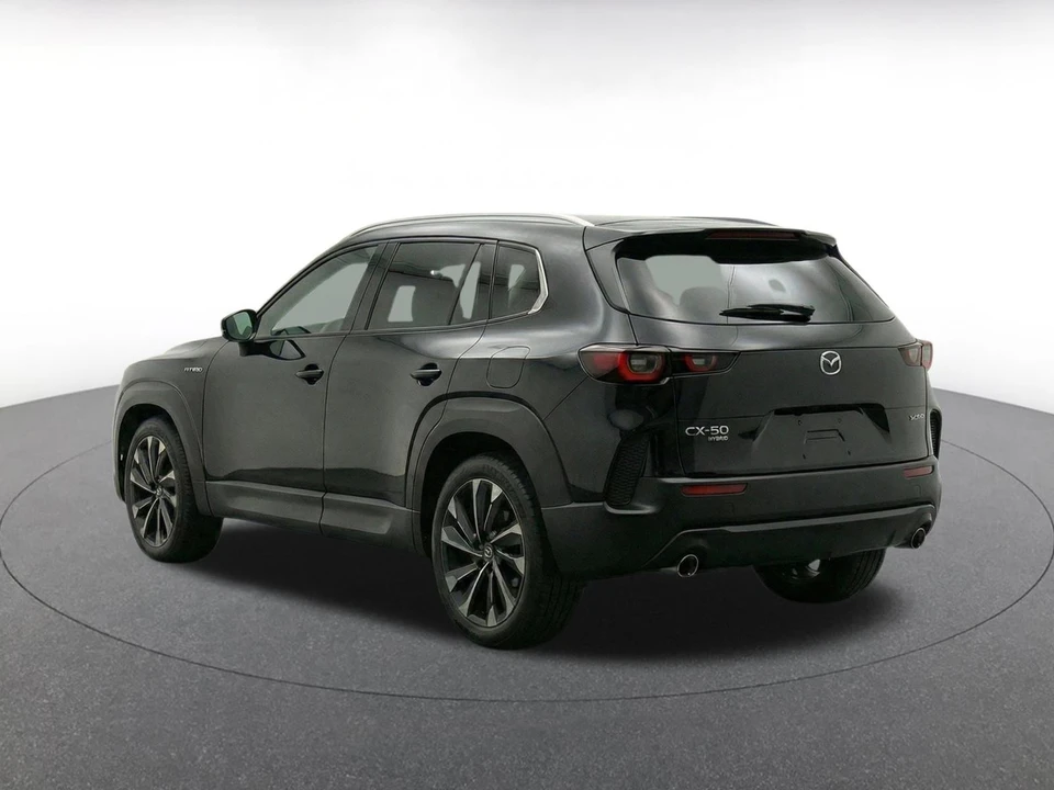 2025 Mazda CX-50 - Image 6 of 18