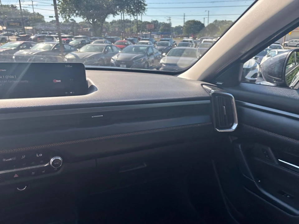 2025 Mazda CX-50 - Image 28 of 31