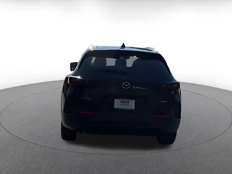 2025 Mazda CX-50 - Image 18 of 31