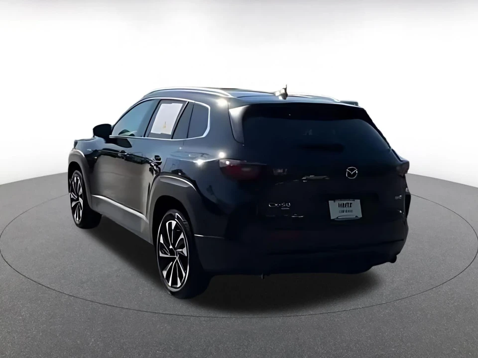 2025 Mazda CX-50 - Image 14 of 31