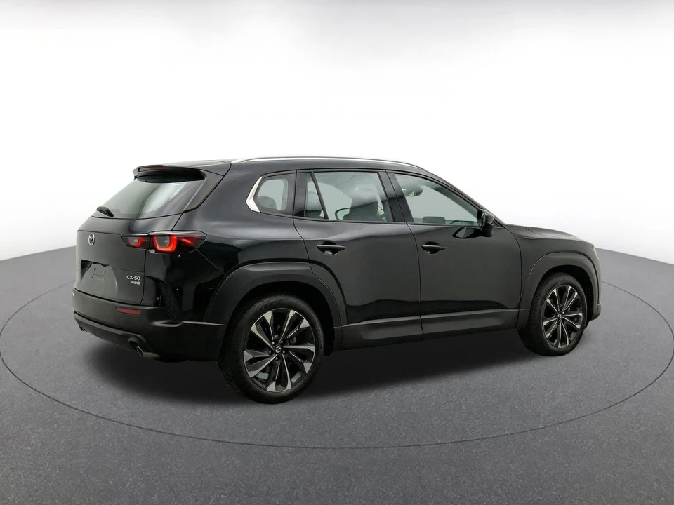 2025 Mazda CX-50 - Image 8 of 18