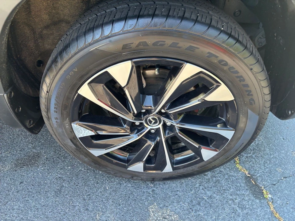 2025 Mazda CX-50 - Image 27 of 31