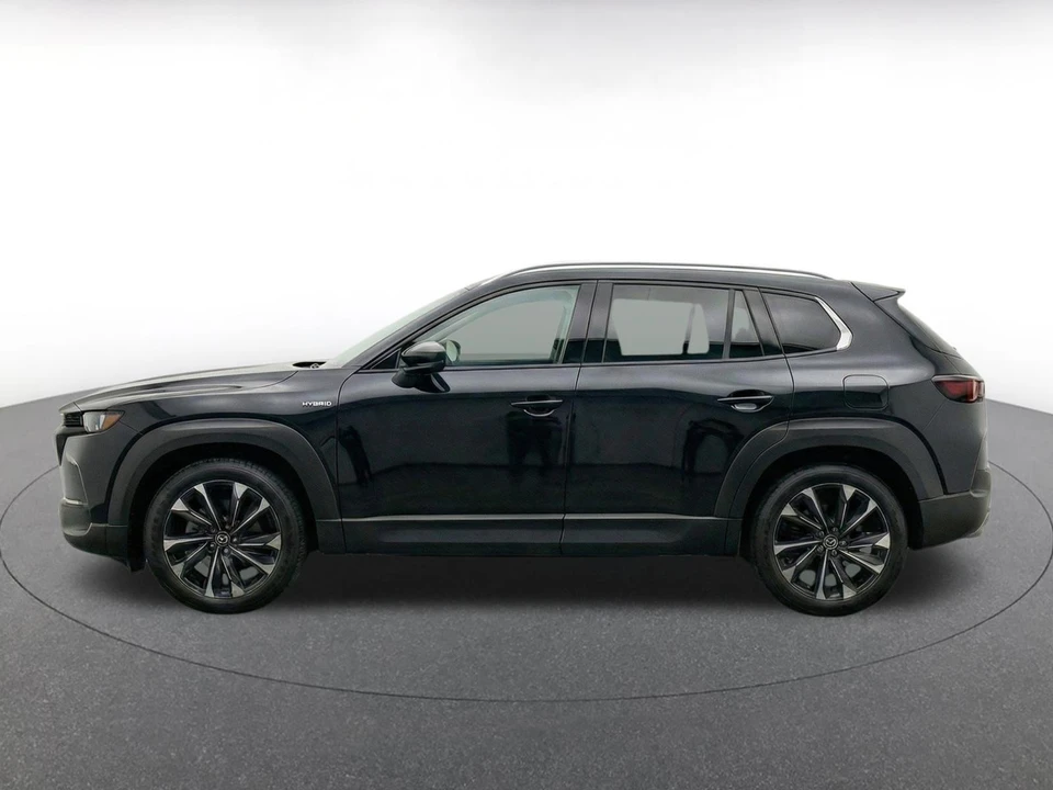 2025 Mazda CX-50 - Image 4 of 18