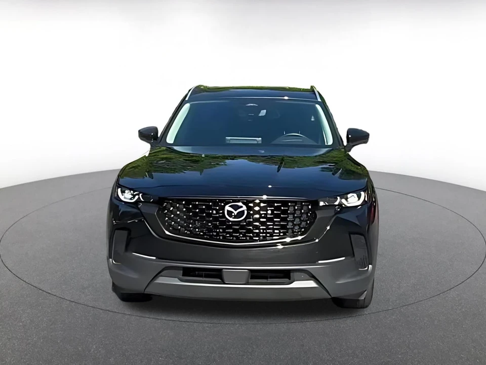 2025 Mazda CX-50 - Image 3 of 31