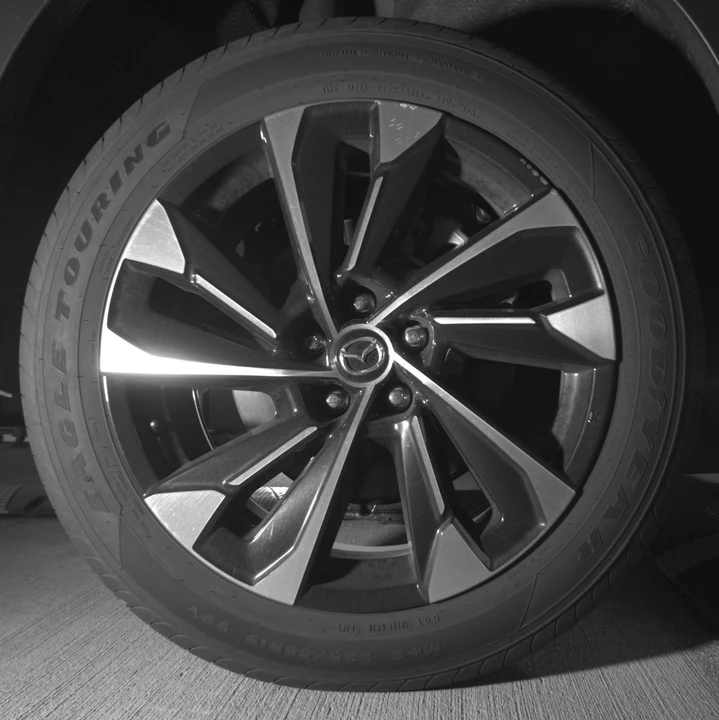 2025 Mazda CX-50 - Image 17 of 18