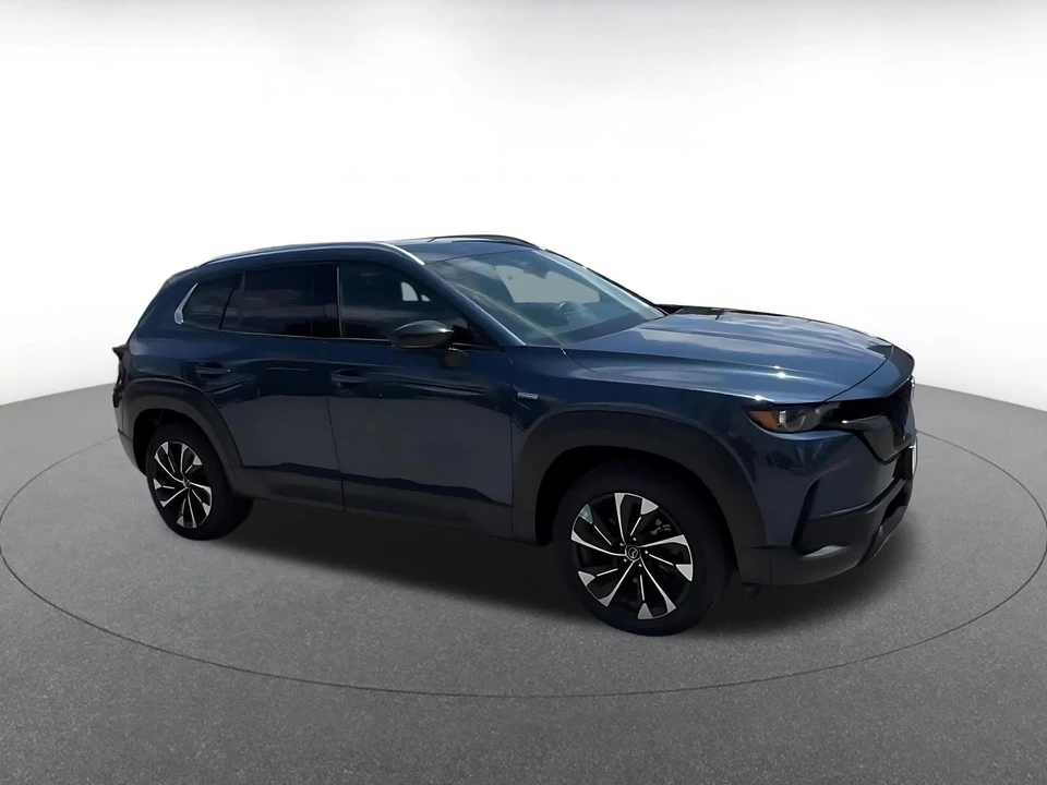 2025 Mazda CX-50 - Image 2 of 31