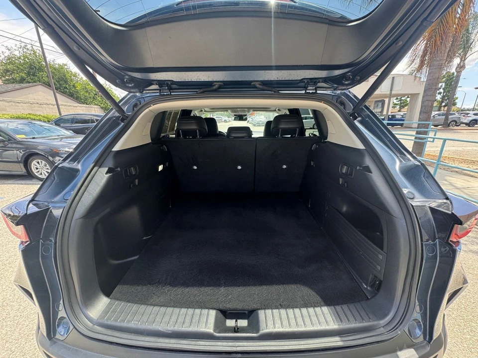 2025 Mazda CX-50 - Image 29 of 31